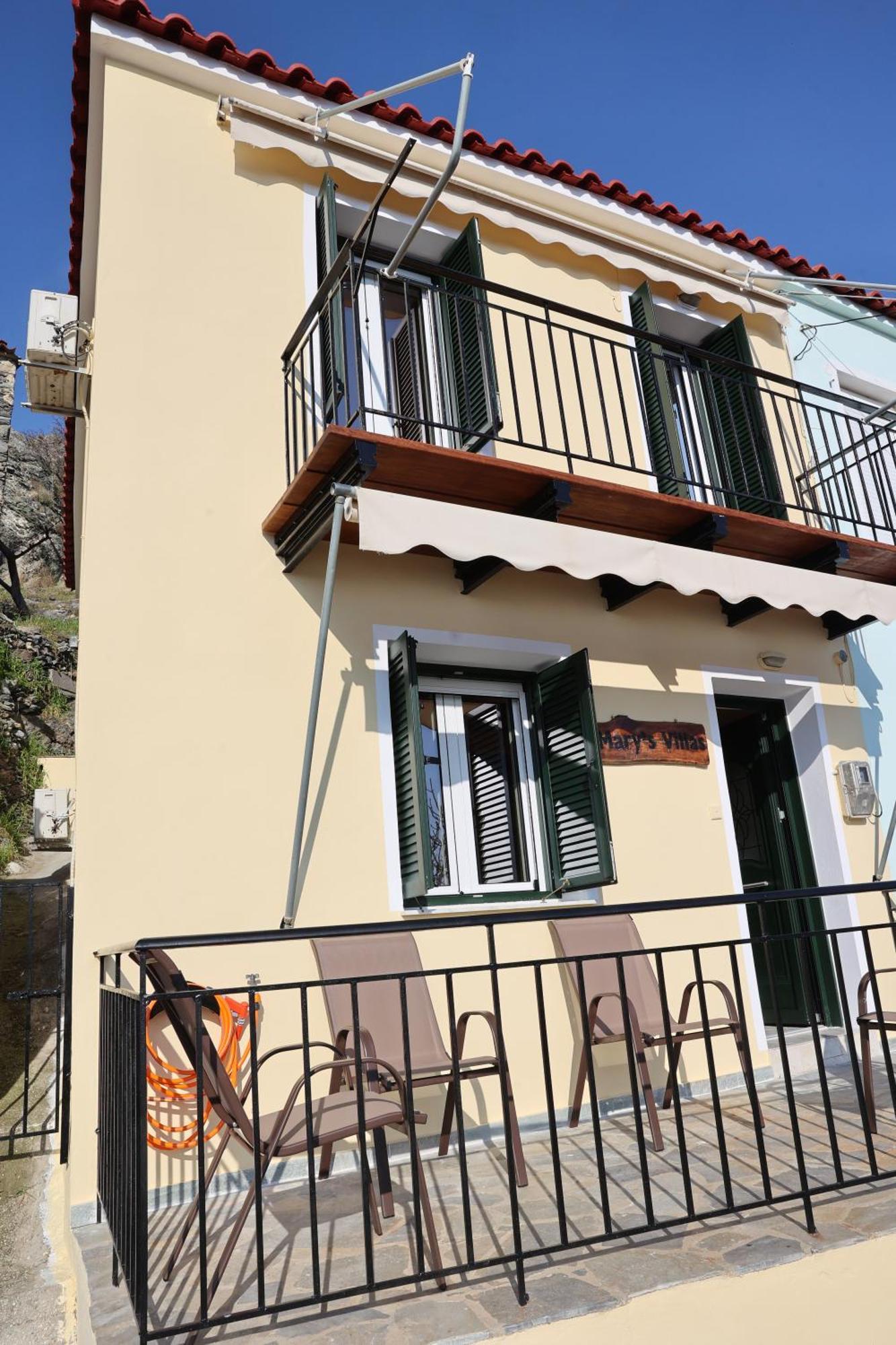 Mary'S Villas Пломарион Экстерьер фото